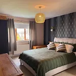 4br House By Travel Lets Homes Donegal With Foyleview & Garden * Moville