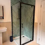 4br House By Travel Lets Homes Donegal With Foyleview & Garden